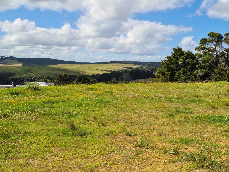 304 Arapaoa Road, Matakohe - Carousel 41