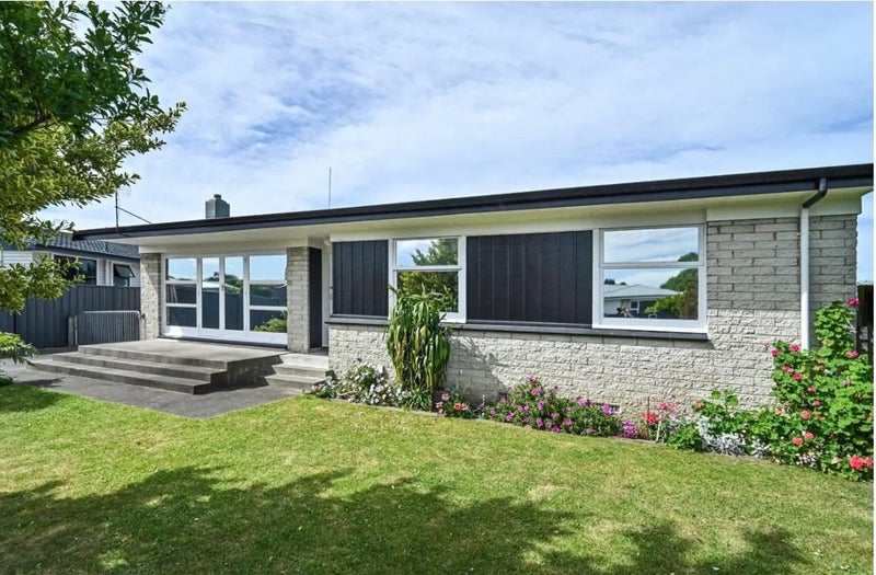 52 Folkestone Drive, Flaxmere, Hastings - Carousel 2