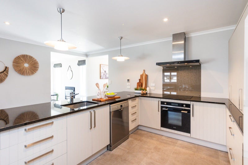 322A College Street, West End, Palmerston North - Carousel 40