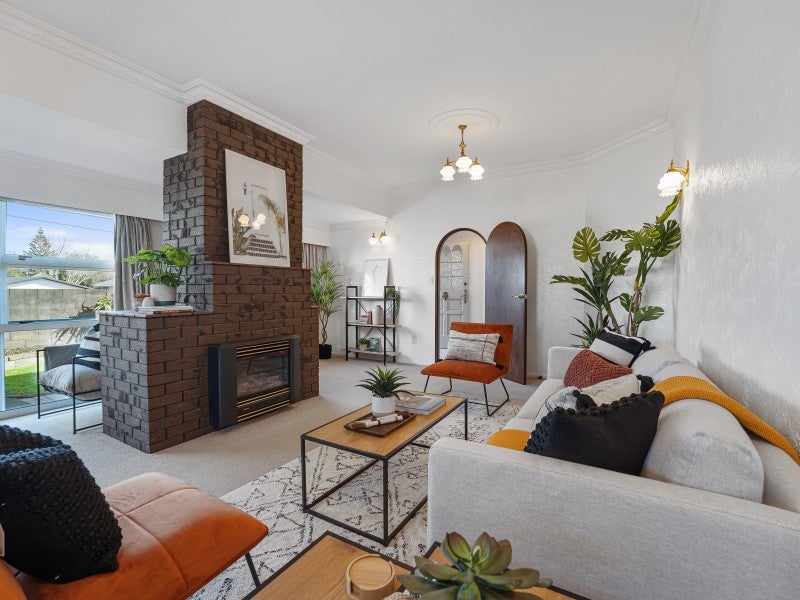 2 Budleigh ST, Frankleigh Park, New Plymouth - Carousel 2