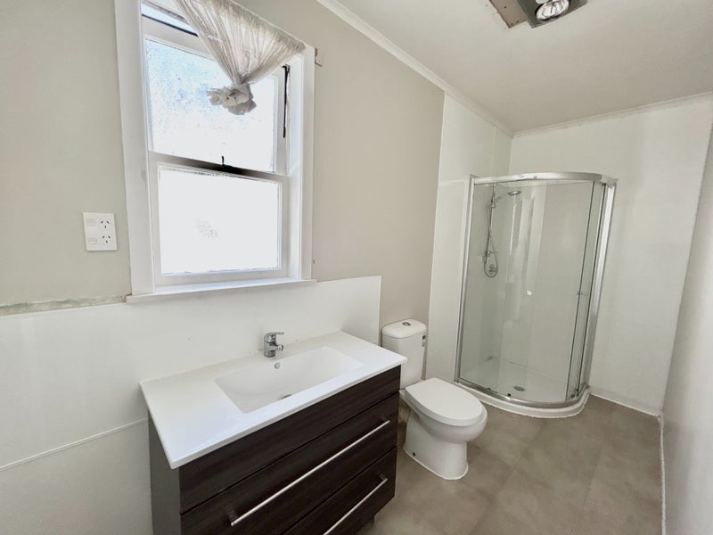 18 Clarice Place, Takanini, Auckland - Carousel 6