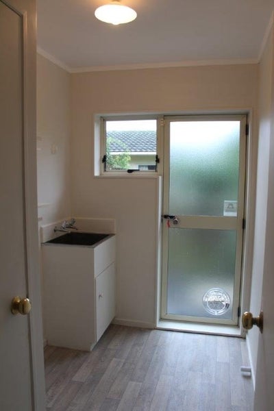 1/55 Moore Street, Howick, Auckland - Carousel 19