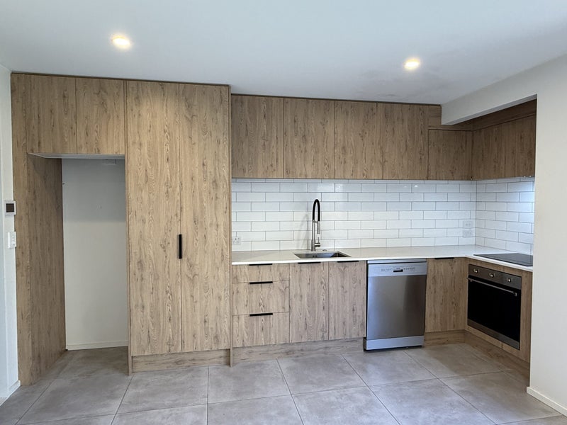 5/6 Rotherham Street, Riccarton, Christchurch - Carousel 2