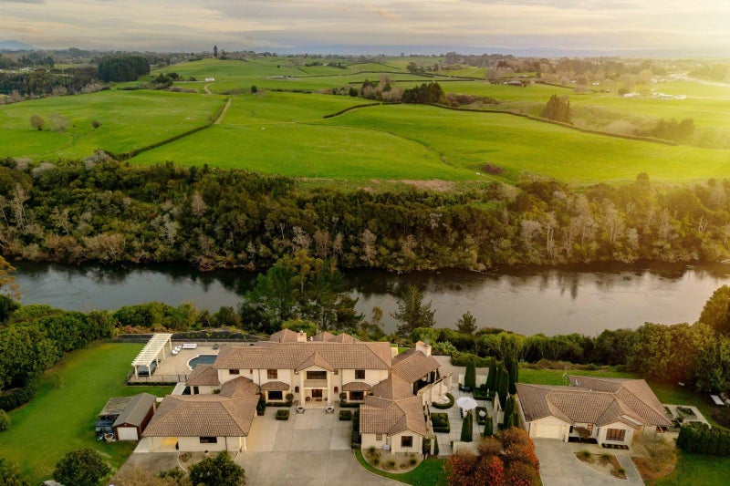 25D Riverglade Drive, Tamahere, Hamilton - Carousel 2