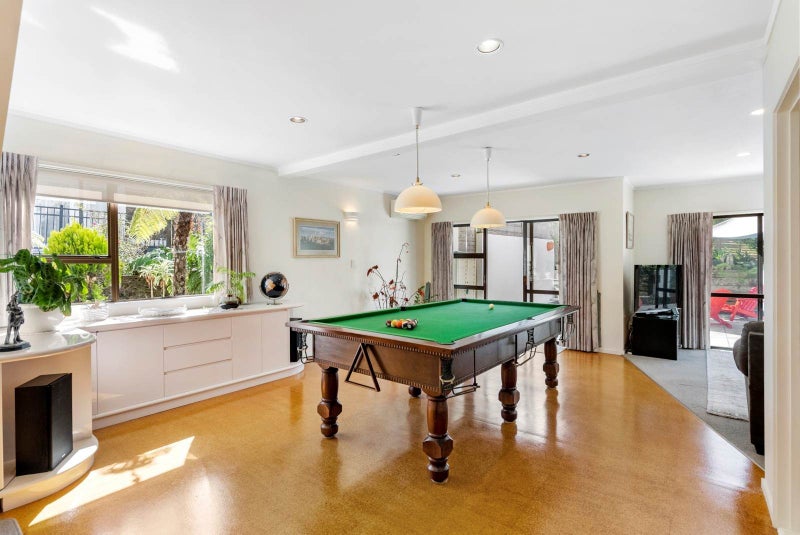 43 Killarney Avenue, Torbay, Auckland - Carousel 1