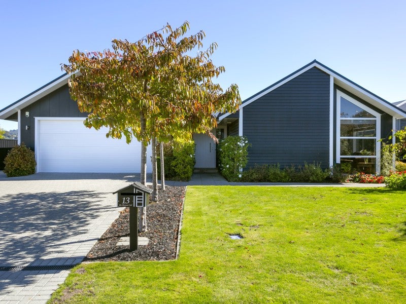 13 The Pheasant Tail, Nukuhau, Taupo - Carousel 1