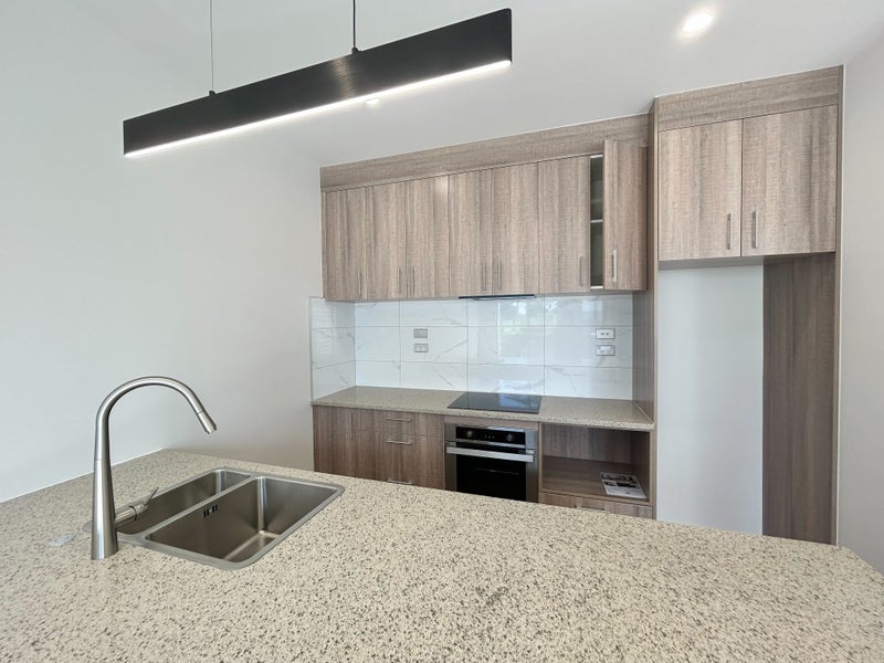 21 Korokio Lane, Henderson, Auckland - Carousel 2