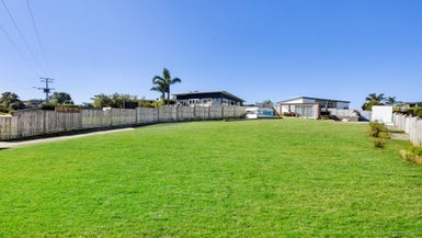 81 Mangawhai Heads Road, Mangawhai Heads, Mangawhai - Carousel 1