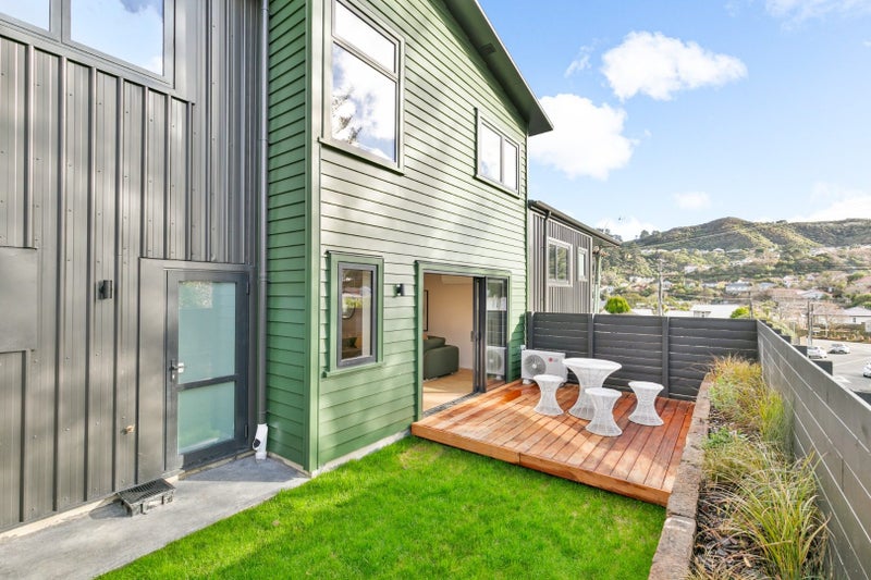 365C Karori Road, Karori, Wellington - Carousel 2