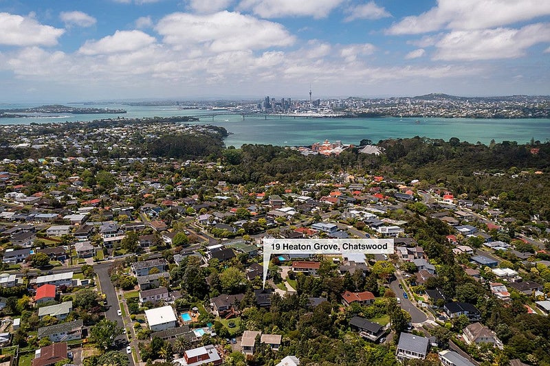 19 Heaton Grove, Chatswood, Auckland - Carousel 2