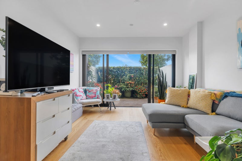 G05/74 Anzac Street, Takapuna, Auckland - Carousel 2