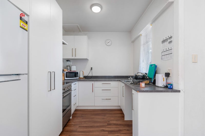 127C Lake Road, Koutu, Rotorua - Carousel 2