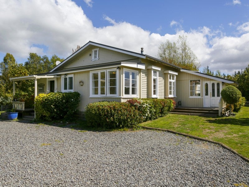 1214 Poihipi Road, Taupo - Carousel 1