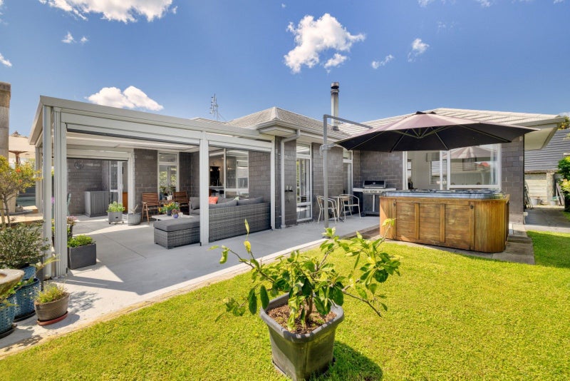 2 Bernies Way, Ohauiti, Tauranga - Carousel 2