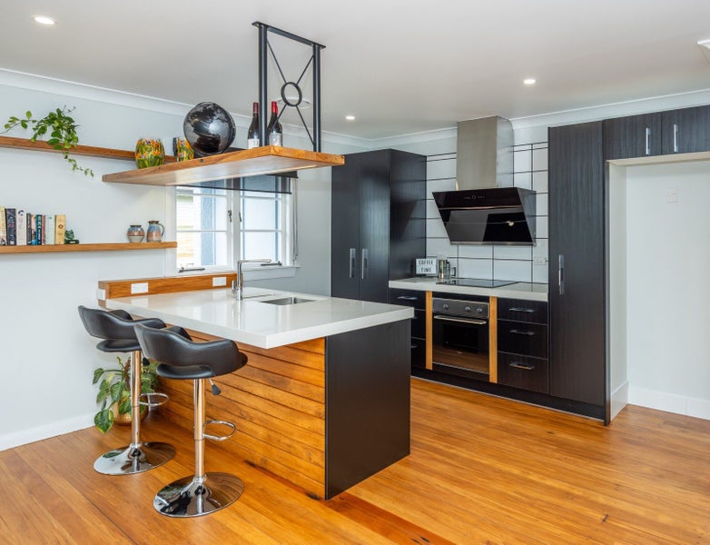 2400 Kihikihi Road, Kihikihi, Te Awamutu - Carousel 1