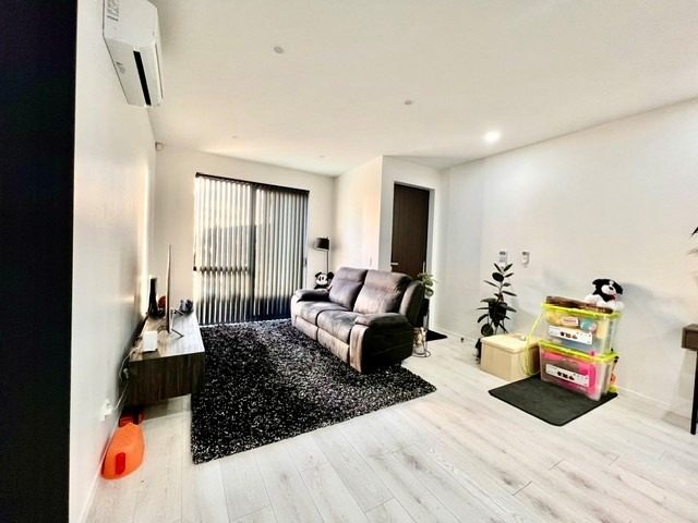 125 Tarapuka Road, Westgate, Auckland - Carousel 2