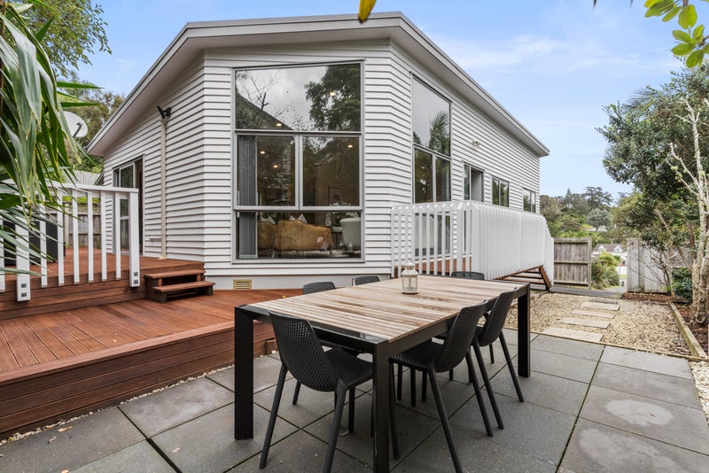 56A Gatman Street, Birkdale, Auckland - Carousel 1
