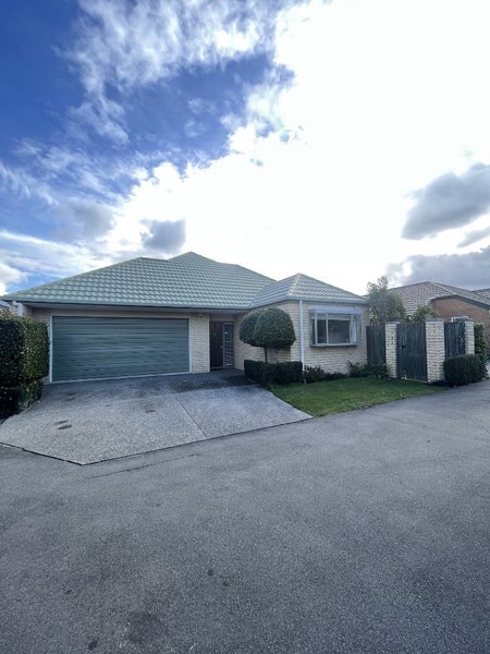 4 Barossa Lane, Hoon Hay, Christchurch - Carousel 1