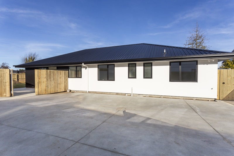 1/31 Clyde Road, Ilam, Christchurch - Carousel 1
