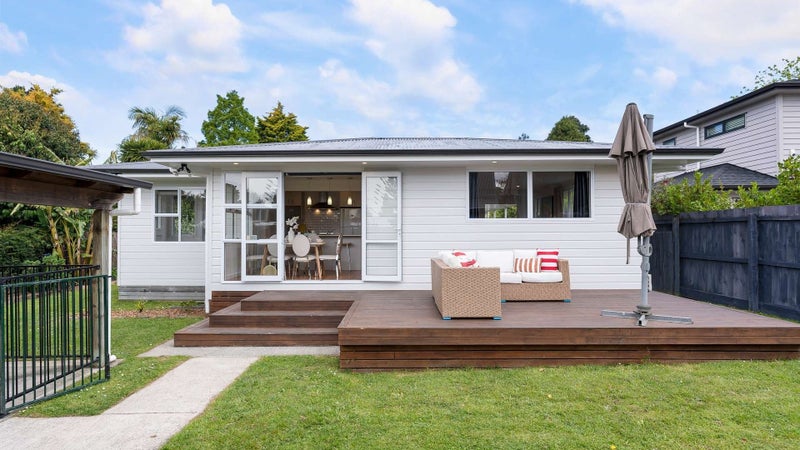 67E Parker Avenue, New Lynn, Auckland - Carousel 1