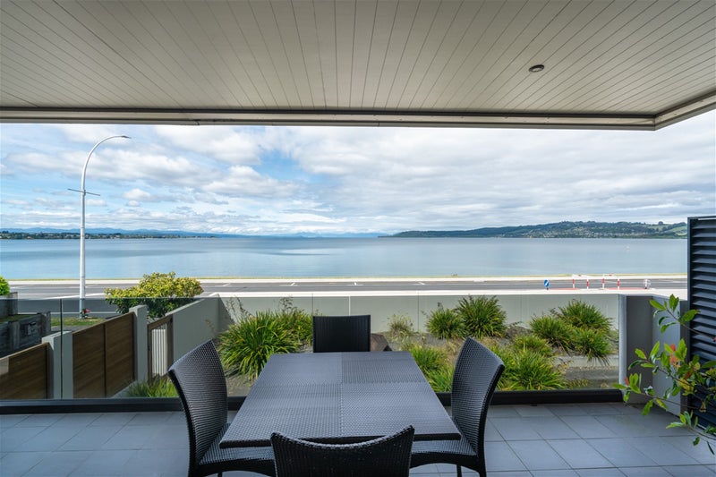 88 Lake Terrace, Taupo, Taupo - Carousel 1