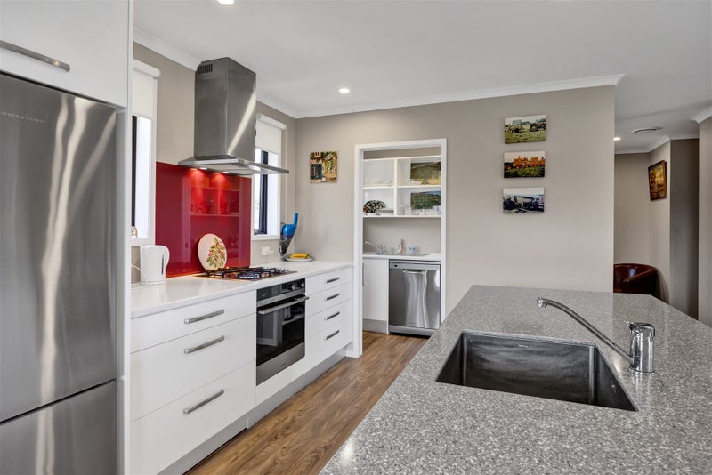 54E Dillon Drive, Bell Block, New Plymouth - Carousel 2
