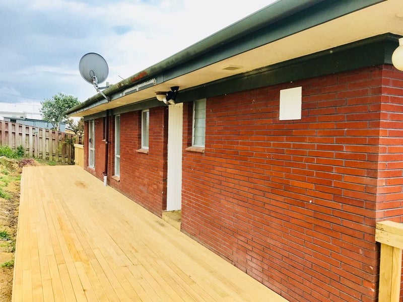 7 Callender Place, Shelly Park, Auckland - Carousel 18