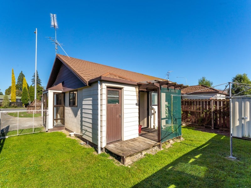 6 Boyce Street, Springlands, Blenheim - Carousel 2