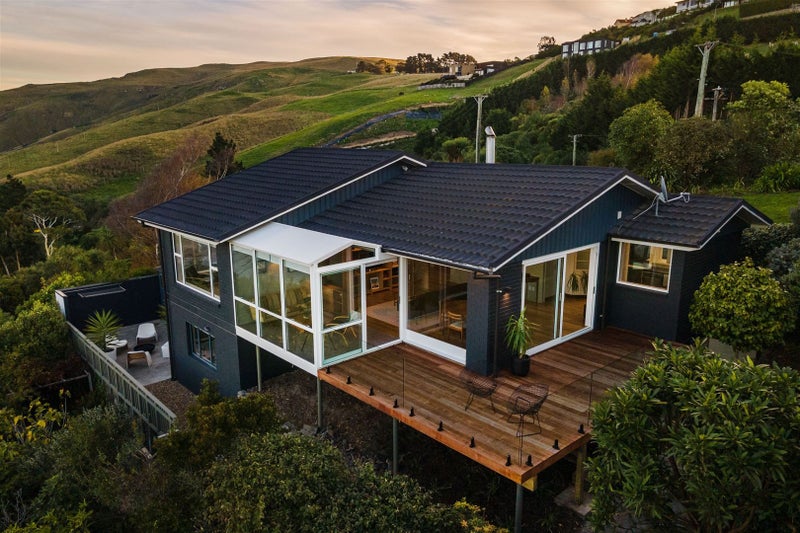 133 Taylors Mistake Road, Scarborough, Christchurch - Carousel 1