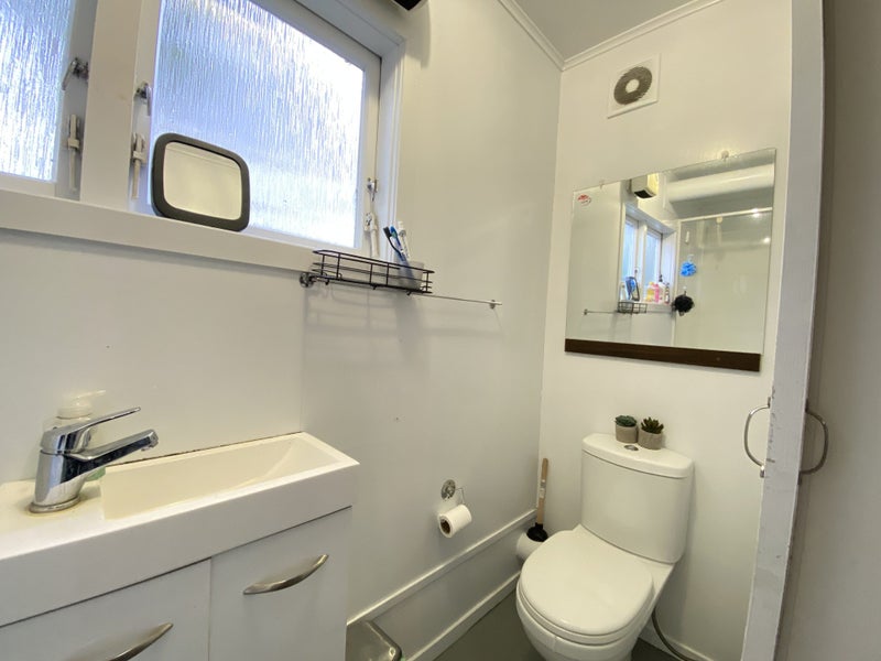 158 Pembroke Street, Hamilton Lake, Hamilton - Carousel 6