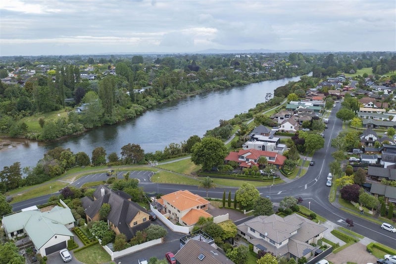 57 Delamare Road, St Andrews, Hamilton - Carousel 20