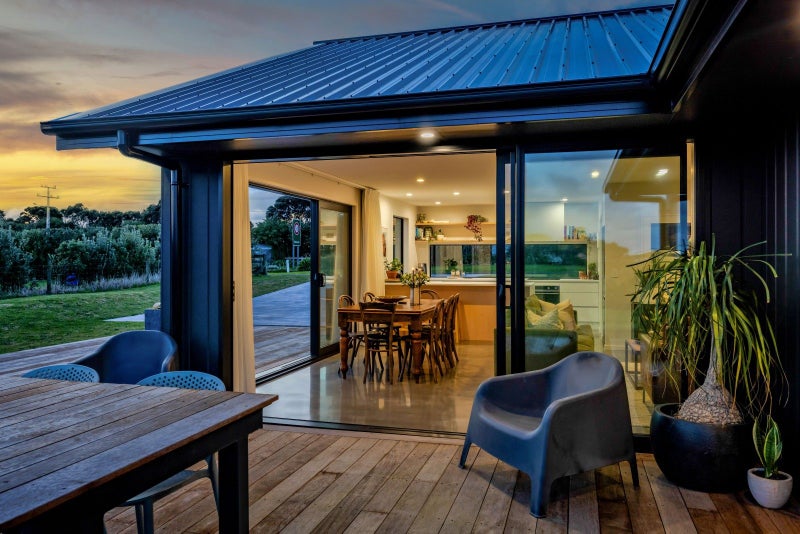 2 Tasman Street, Ōpunake - Carousel 1