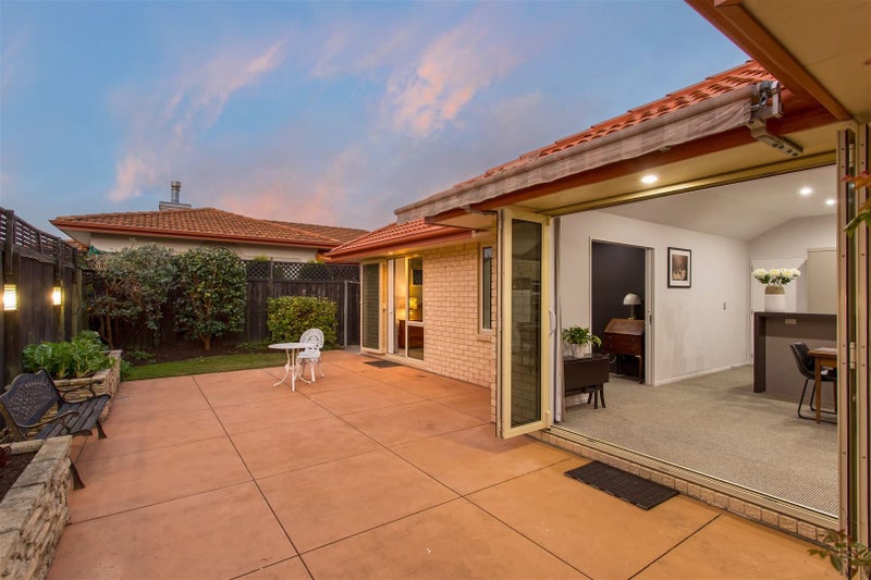 19 Caleb Place, Northwood, Christchurch - Carousel 2