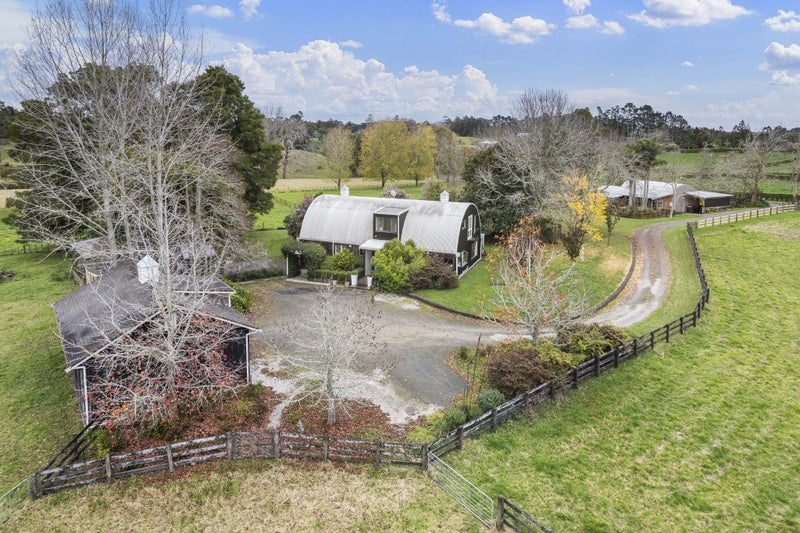 82 Moontide Road, Kumeu - Carousel 1