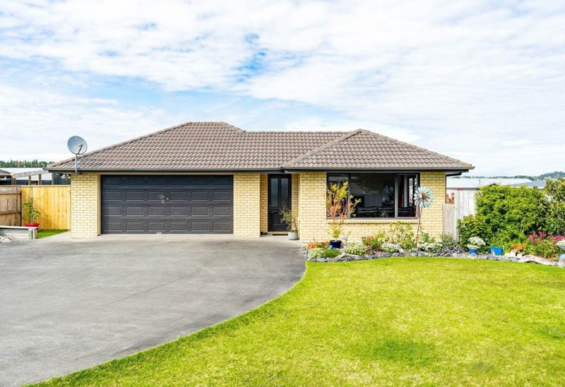 5 Hillside Avenue, Mangawhai Heads, Mangawhai - Carousel 1