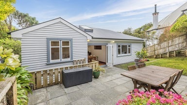 27 Crofton Road, Ngaio, Wellington - Carousel 1