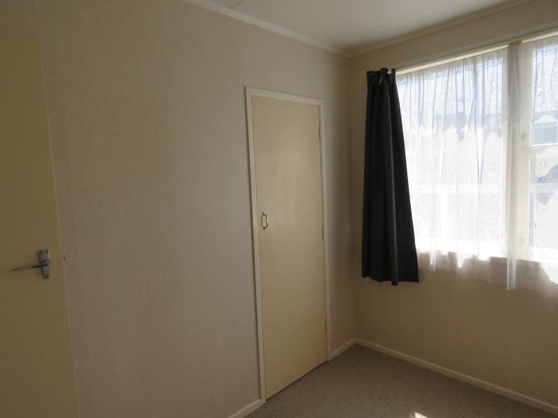 17A Scott Street, Moturoa, New Plymouth - Carousel 9