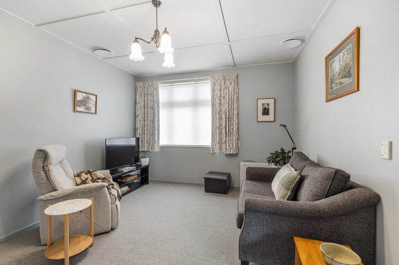 77 Devonshire Road, Miramar, Wellington - Carousel 2