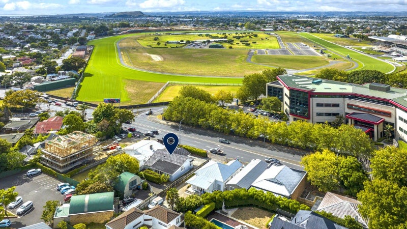 73 Green Lane East, Remuera, Auckland - Carousel 10