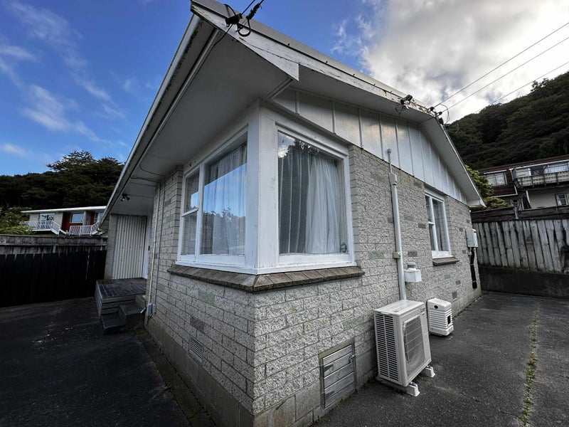 1/15 Puriri Street, Wainuiomata, Lower Hutt - Carousel 1