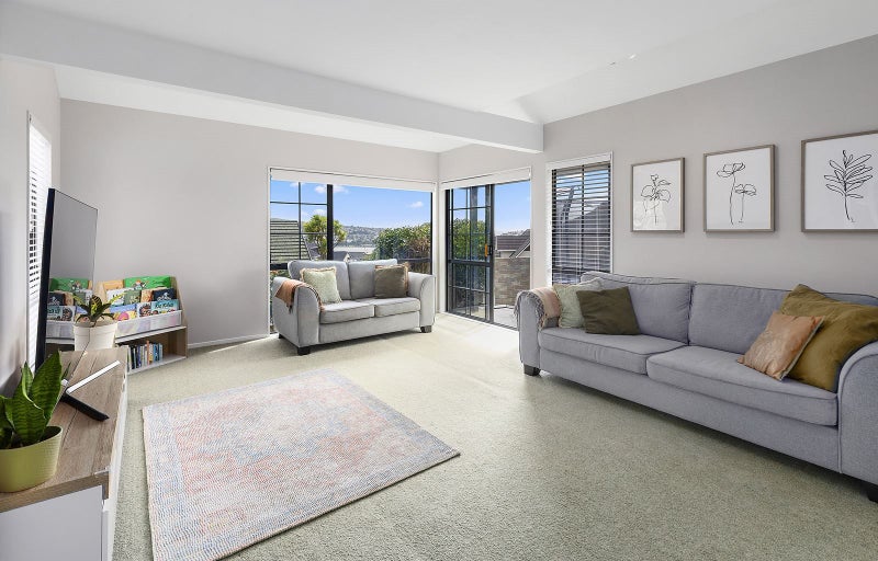 42 Halladale Road, Papakowhai, Porirua - Carousel 2