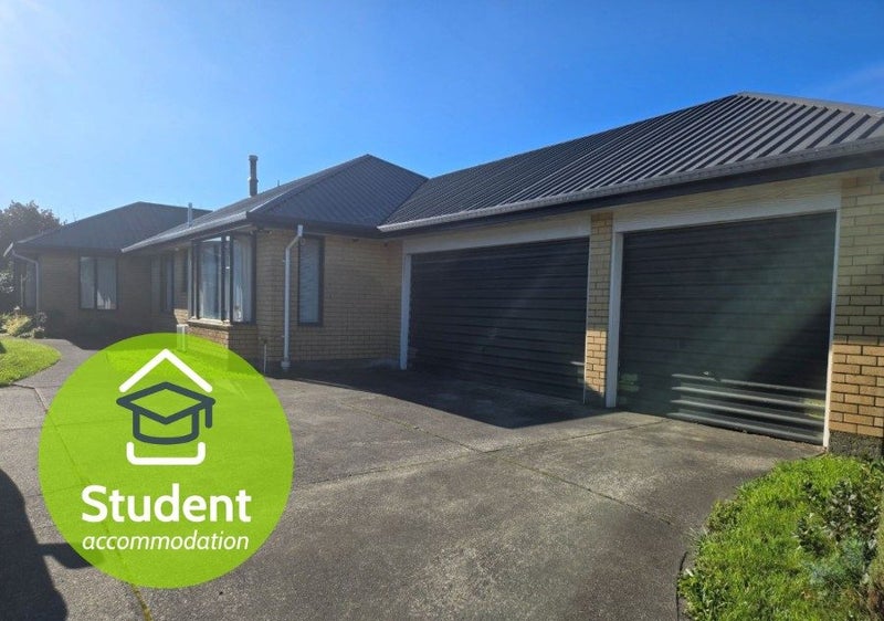 4 Amdale Avenue, Broomfield, Christchurch - Carousel 1