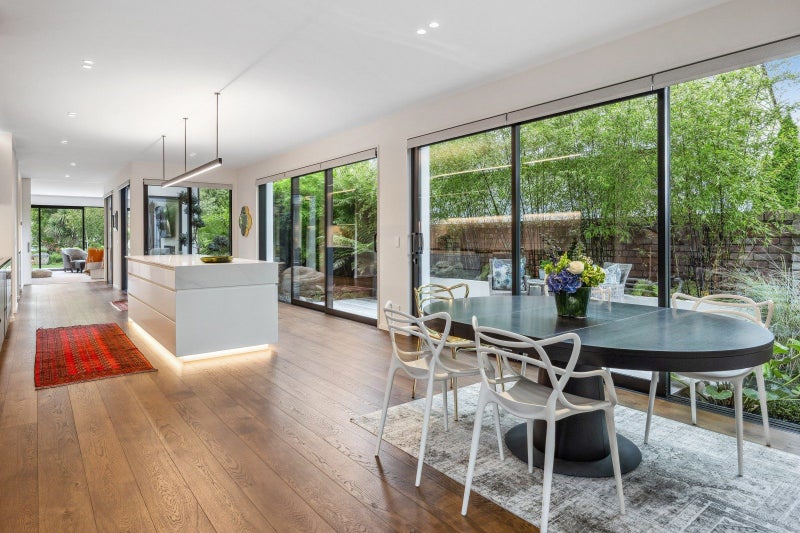 16B Daresbury Lane, Fendalton, Christchurch - Carousel 1