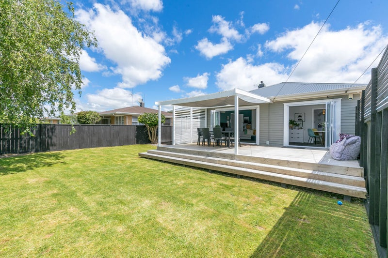 15 Sandwich Road, St Andrews, Hamilton - Carousel 2