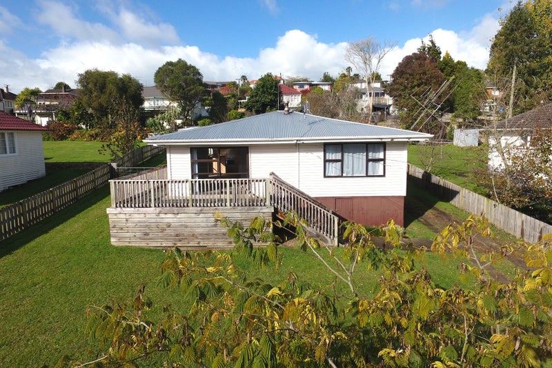 14 Domain Drive, Otorohanga, Otorohanga - Carousel 1