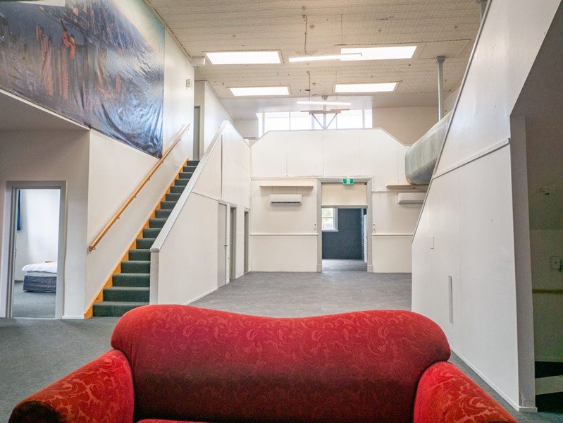 2 View Street, Dunedin Central, Dunedin - Carousel 2