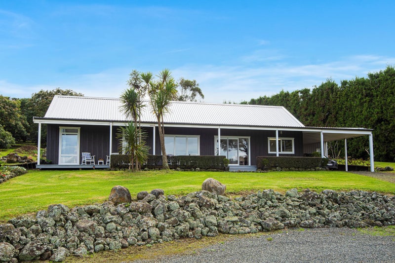 1/60 Highland Park Drive, Highland Park, Auckland - Carousel 1