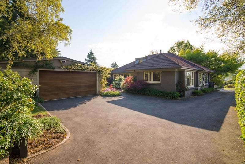 8 Awatea Terrace, Lynmore, Rotorua - Carousel 2