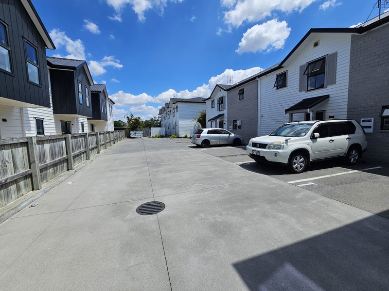 6/135 Silverdale Road, Silverdale, Hamilton - Carousel 2