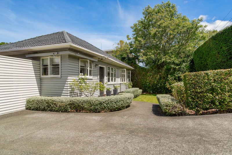45 Tawa Road, One Tree Hill, Auckland - Carousel 1